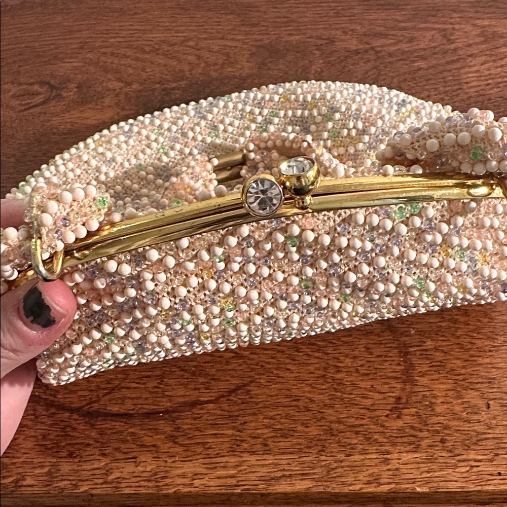 Vintage 1950s Beaded clutch purse - Picture 3 of 5